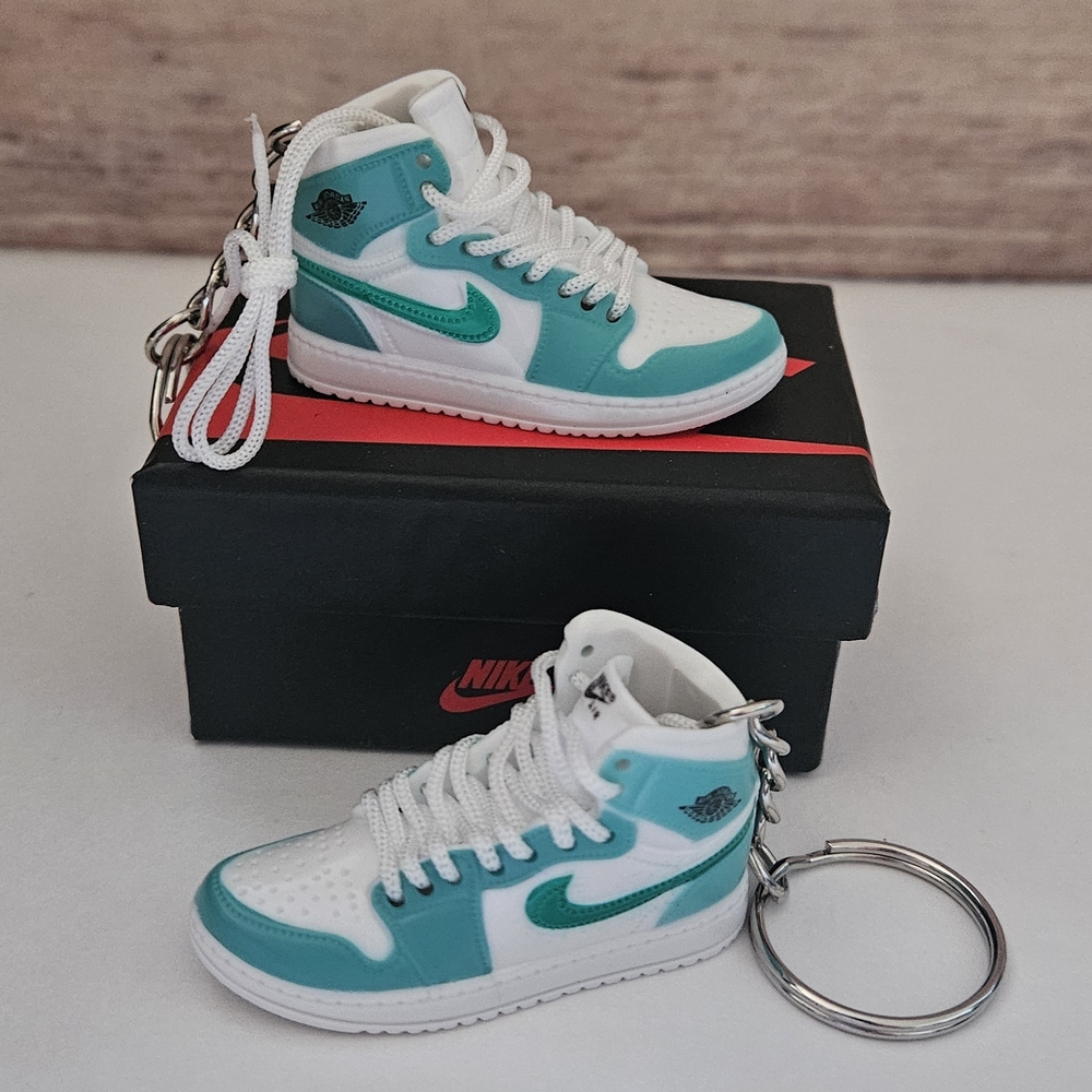 Nike Turquoise And White High-Top Sneakers Keychain Set of Two NIB - Picture 2 of 12